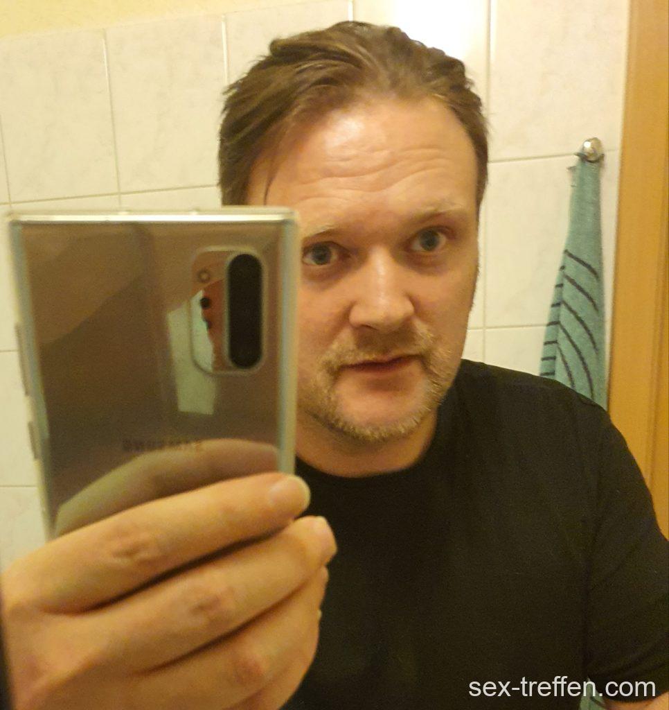 Suche Blind Dates für Sex Treffen mit Frauen 18-45 Suche Blind Dates für Sex Treffen mit Frauen