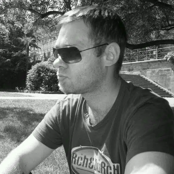 Suche junges Luder aber auch gerne eine richtig reife Stute Suche junges Luder oder reife Stute