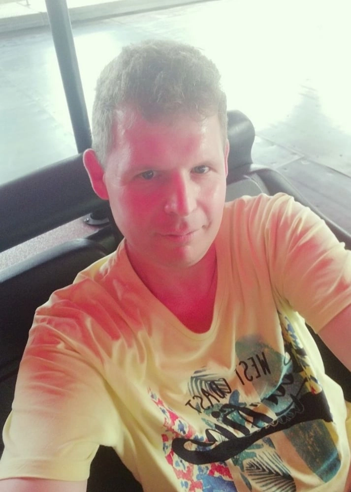 Er sucht Treffen im Saarland und vielleicht mehr.... Er sucht Treffen im Saarland