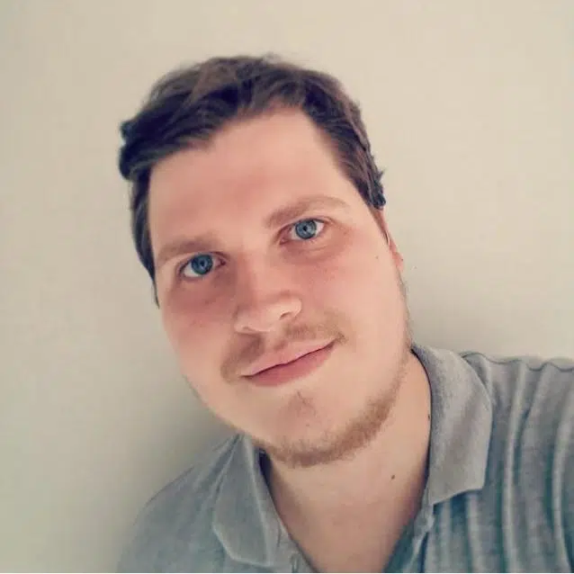 Geiler Elektriker sucht Steckdose im Raum Saarbrücken Geiler Elektriker sucht Steckdose