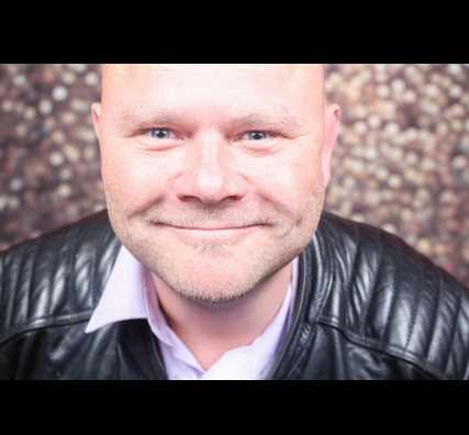 Nette Frau für eine entspannte Abwechslung gesucht Nette Frau für Abwechslung gesucht