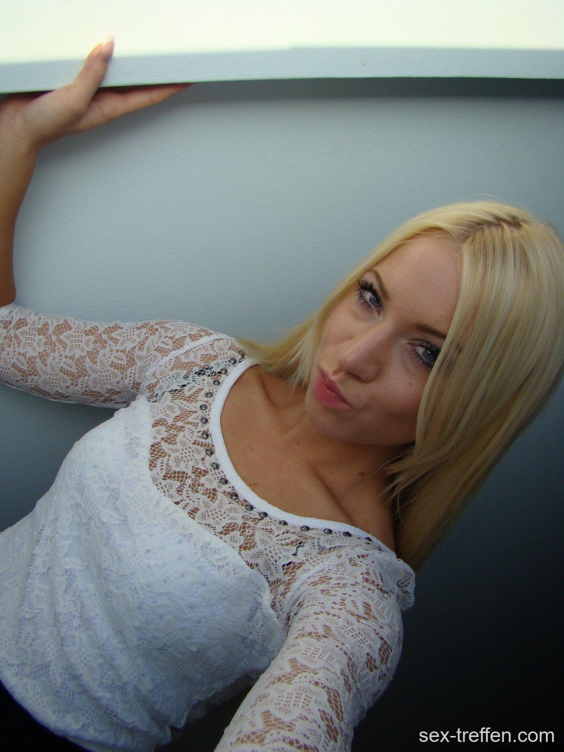 Blonde Studentin in Rheinland-Pfalz zum Sex treffen Blonde Studentin zum Sex treffen