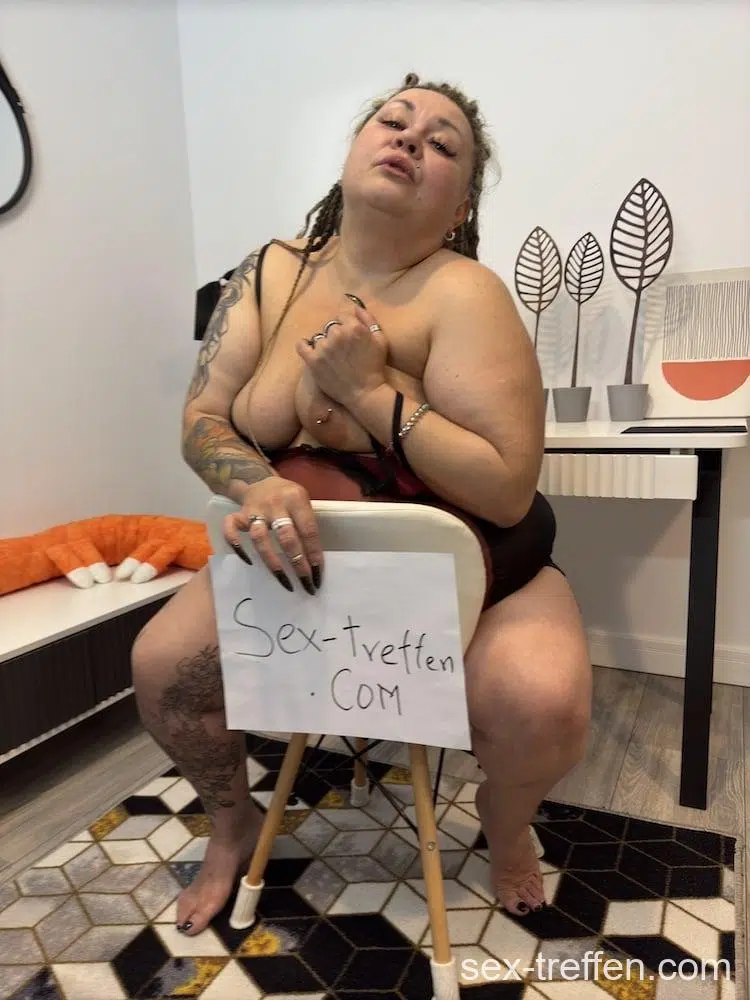 Echte Rubensfrau mit sex-treffen.com Bild 03