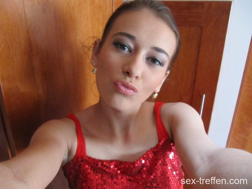 Einfach für Sex in Niedersachsen treffen und geil poppen Für Sex treffen mit Girl