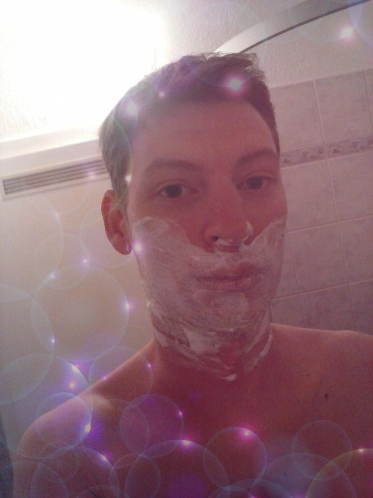 Er sucht lange und ausgiebige Sextreffen Er sucht ausgiebige Sextreffen