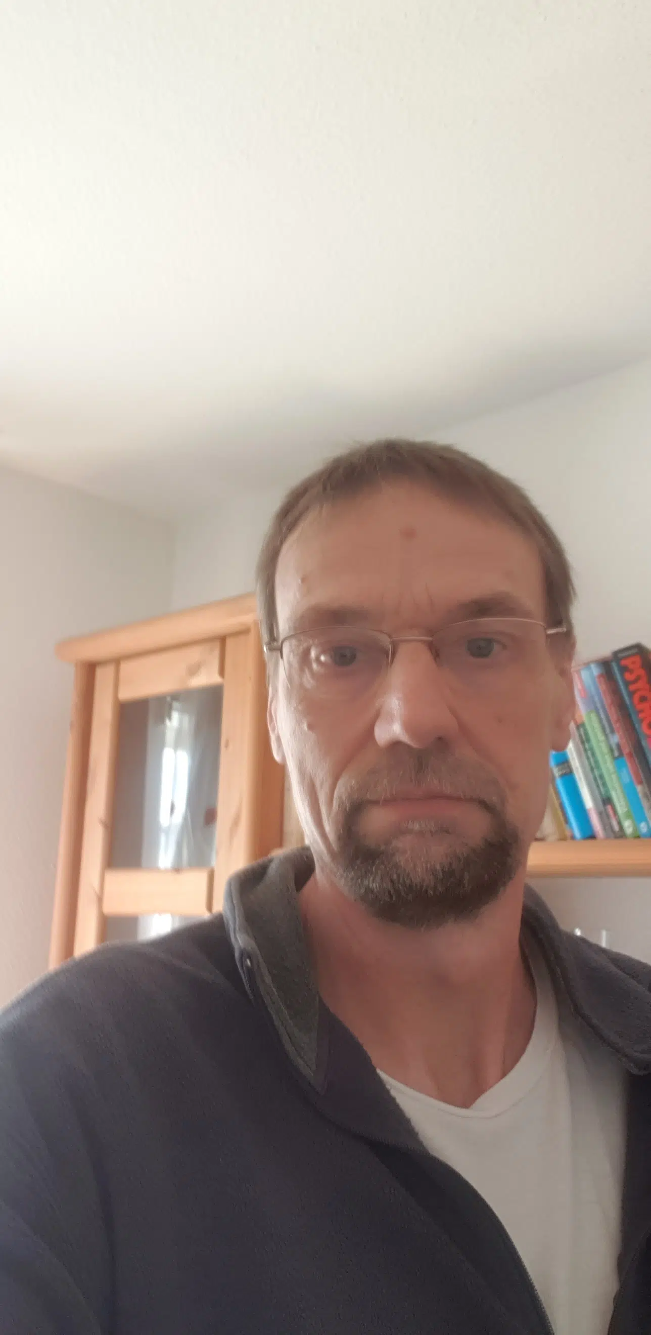 Suche geile Frauen für Treffen bei Reichenbach an der A72 Suche geile Frauen für Treffen an der A72