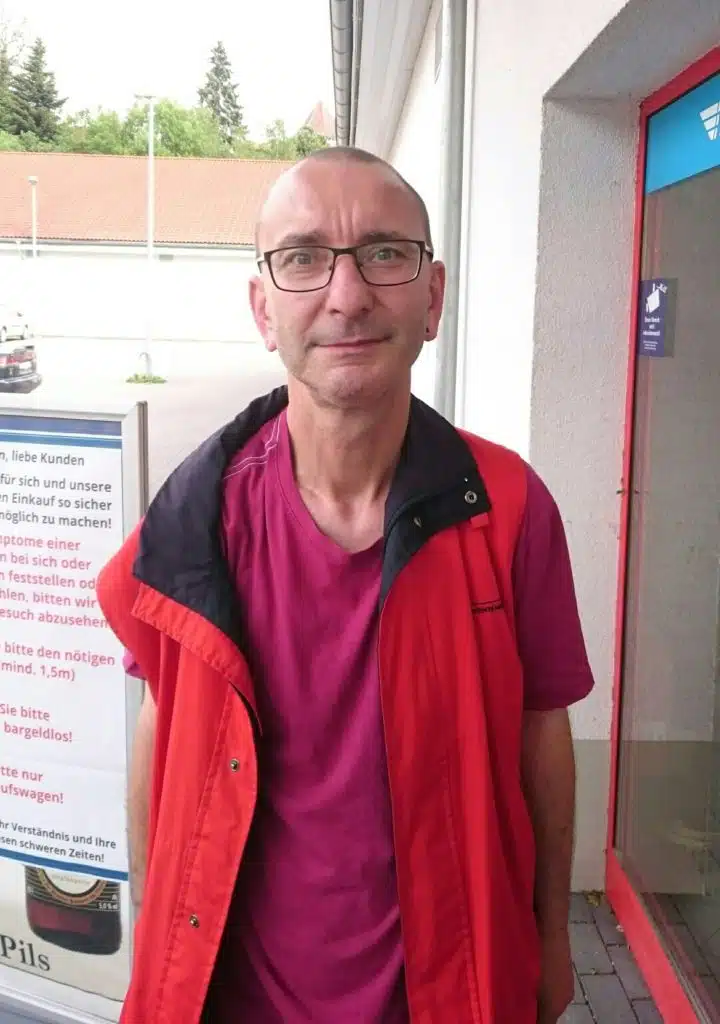 Reales Sextreffen mit Frauen von jung bis alt gesucht Reales Sextreffen mit Frauen gesucht