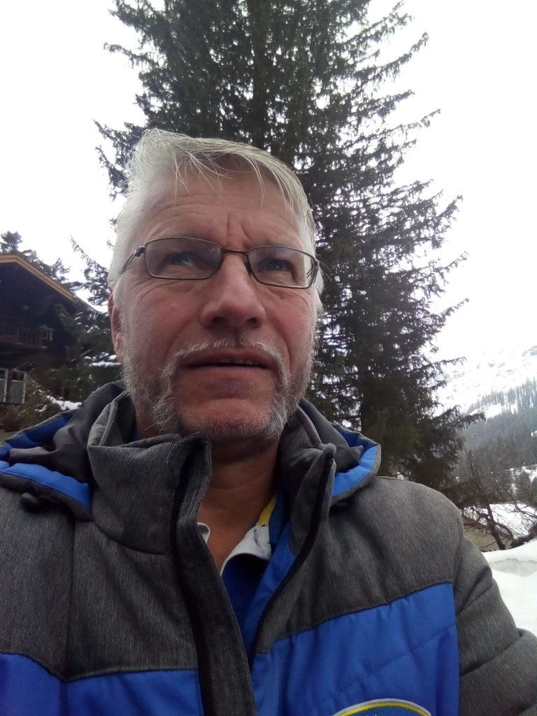 Wo ist denn eine offene junge Sie in Arosa in der Schweiz Wo ist denn eine offene junge Sie