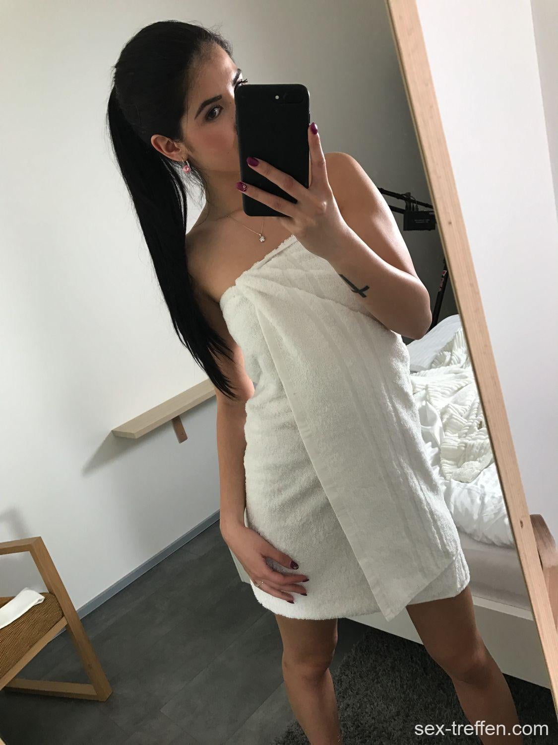 Suche private Sextreffen bei mir und nur in meiner Wohnung Private Sextreffen bei mir