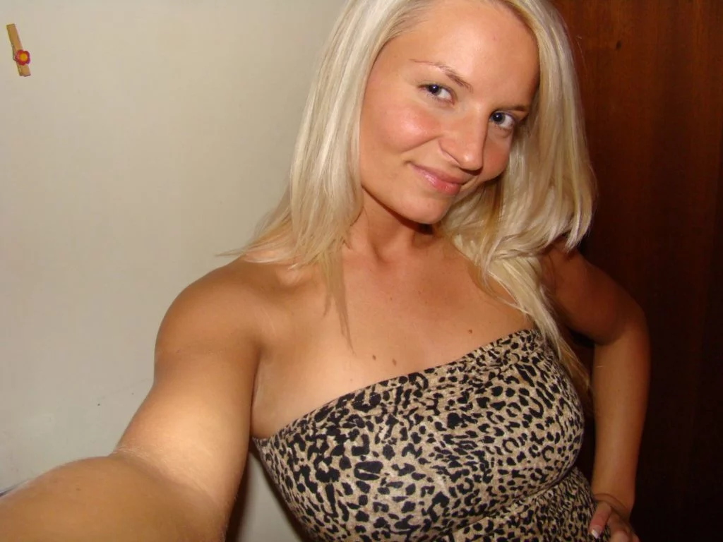 Teuflisch geiles Biest will spontane Sextreffen in Bremen haben Sextreffen in Bremen mit teuflisch geilem Biest