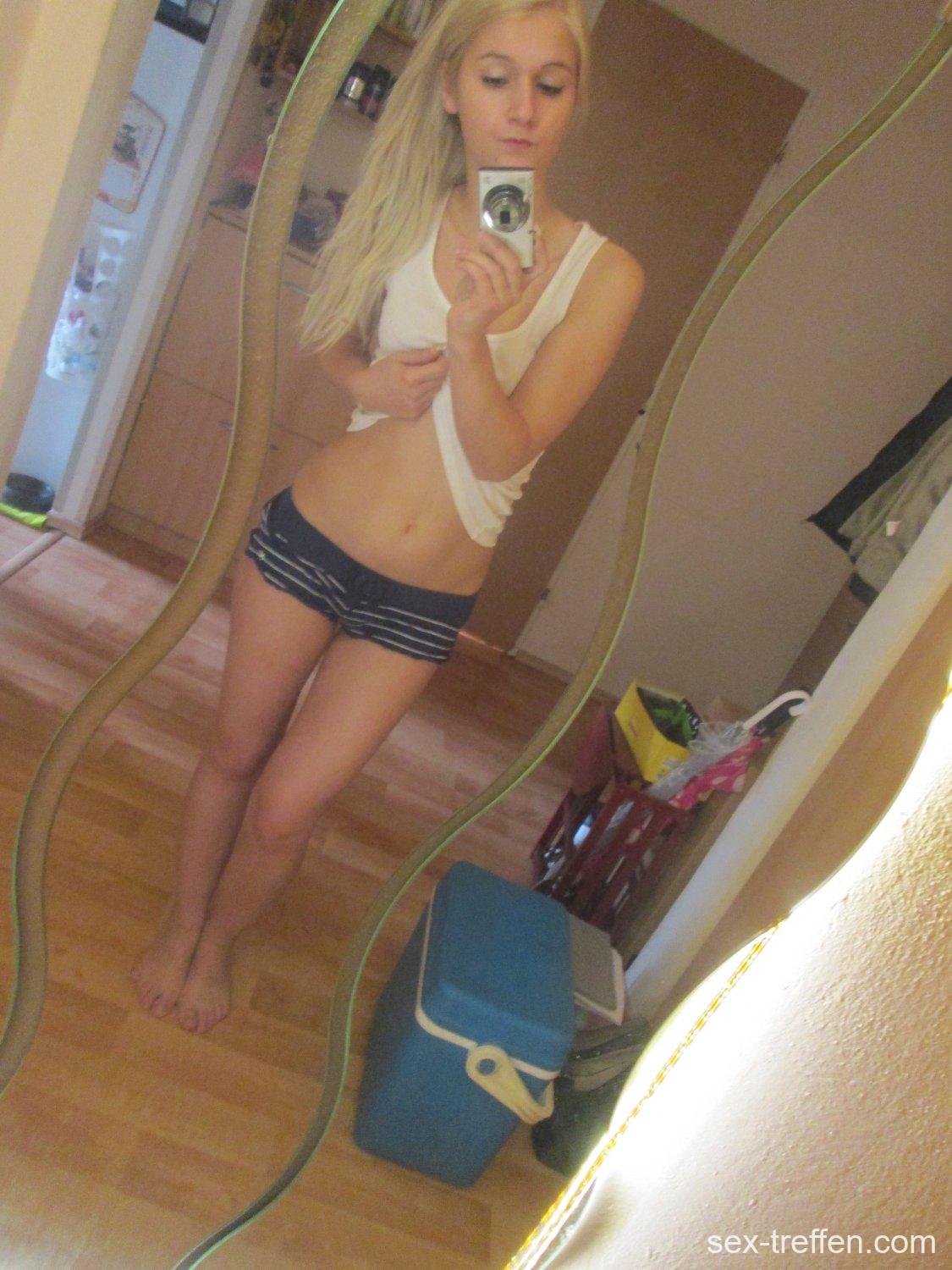 Unerfahrenes Girl möchte mal ein Sextreffen haben Wildes Girl 20 Jahre möchte Sextreffen