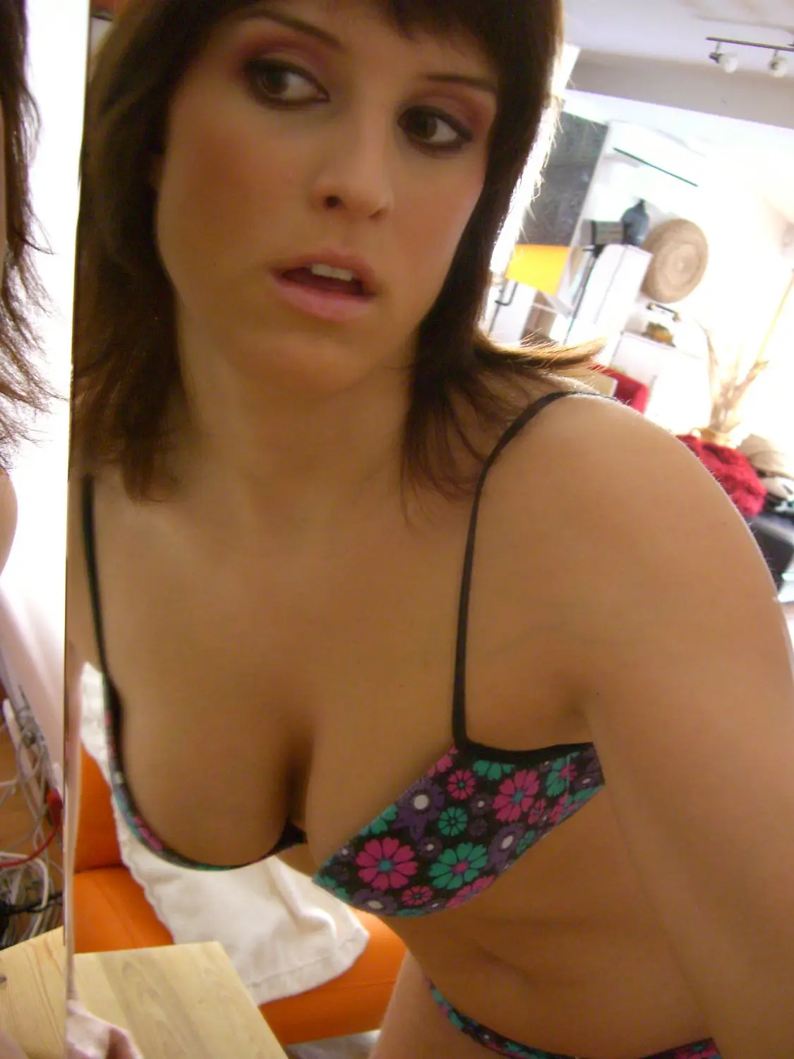 Ich bin alleinerziehend und geil auf Sex mit toleranten Männern Alleinerziehend geil auf Sex