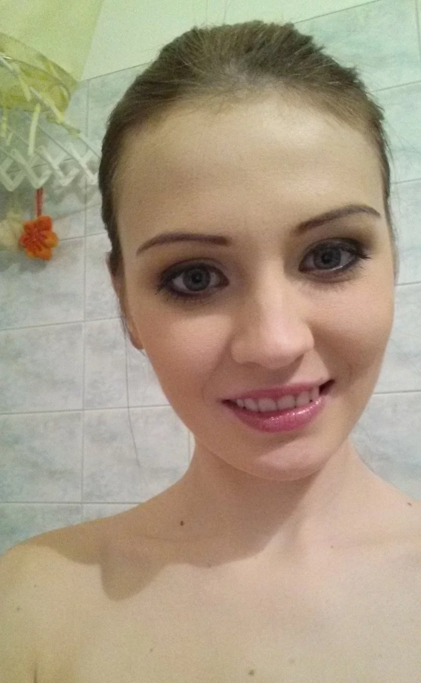 Junge Mutti sucht geile Kontakte zum poppen mit lockeren Typen Geile Kontakte zu junger Mutti