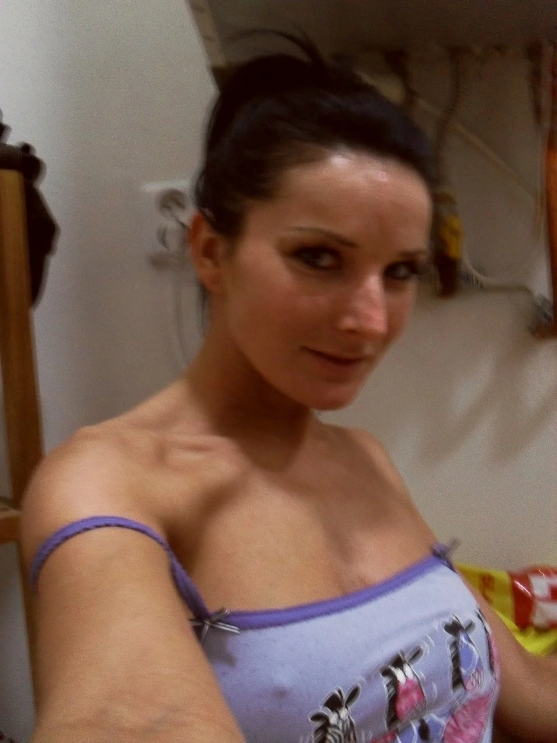 Geile Mutter (36) mag es versaut in Bremen besorgt haben Geile Mutter 36 Jahre will versauten Sex